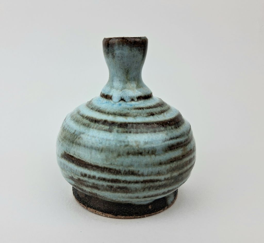 Blue Round Vase - SS