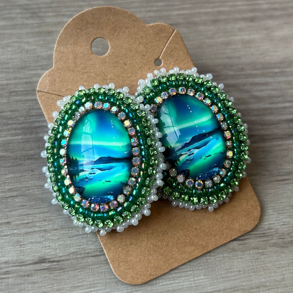 Green Sparkly Aurora Earrings AB