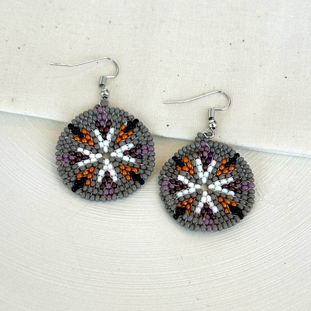White and Grey Circle Peyote Earrings ZS