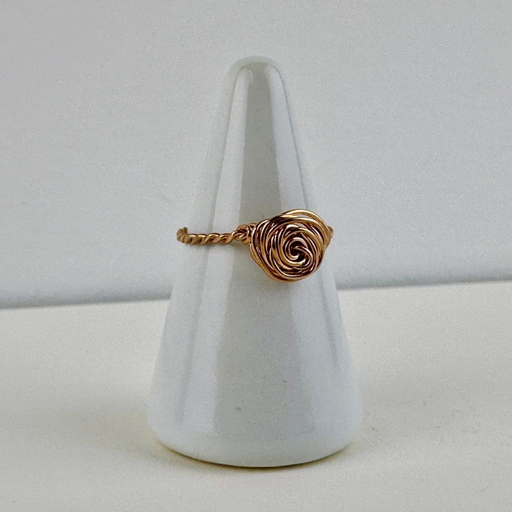 Rose Twist Ring