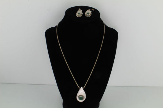 Malachite Necklace/Earring Set