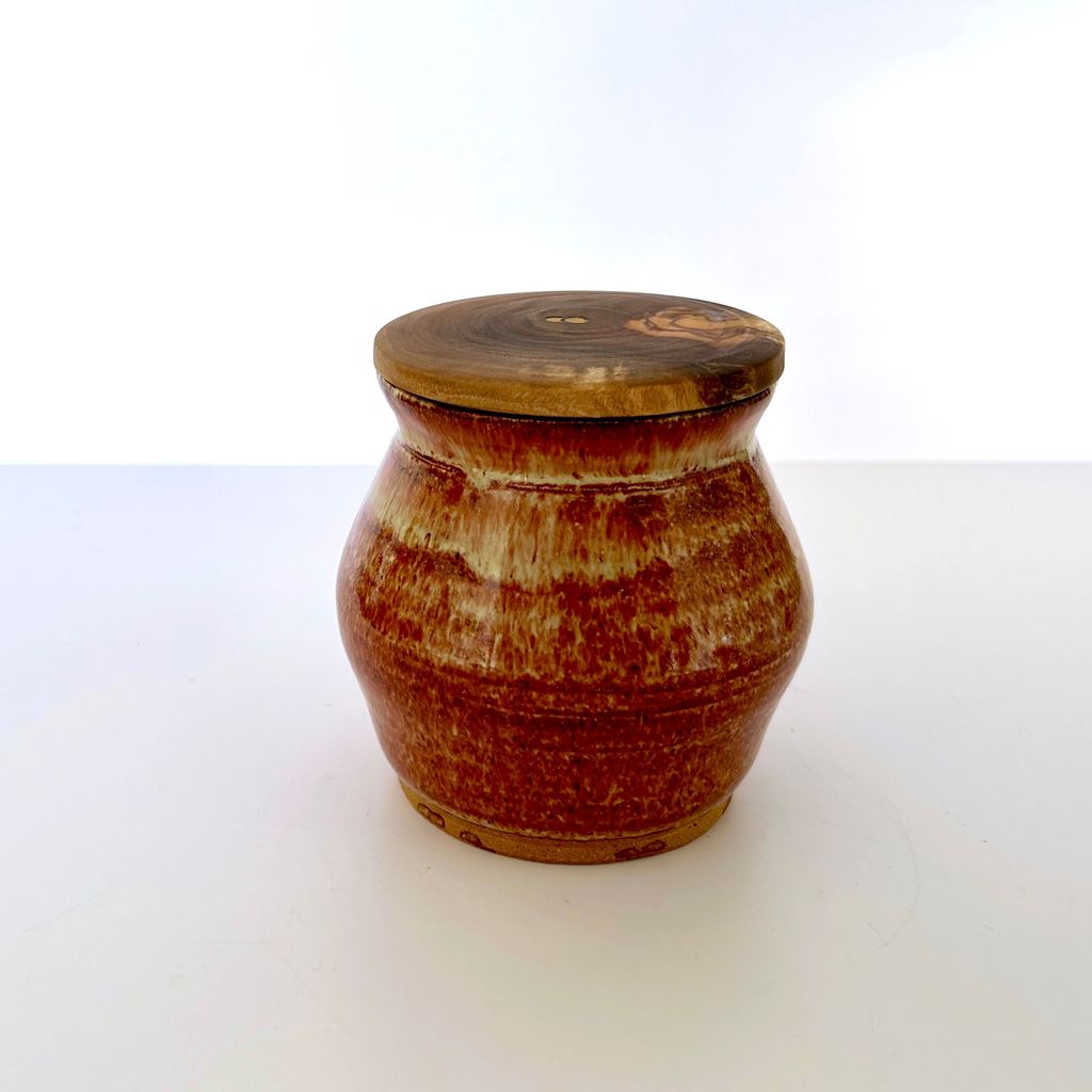 Brown Jar