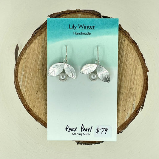 Faux Pearl and Leaves Earrings LW